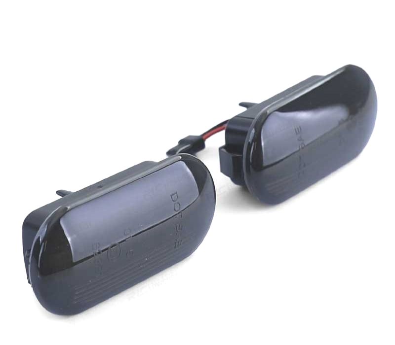 PISCAS LATERAIS LED DINAMICOS ESCURECIDOS VOLKSWAGEN VW SEAT FORD