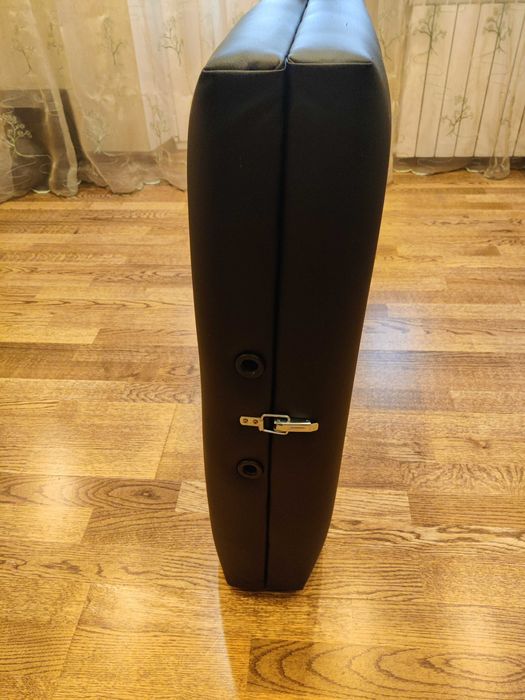 Кушетка нова розкладна підголівник,ліжко,стіл,чемодан,масаж,косметика