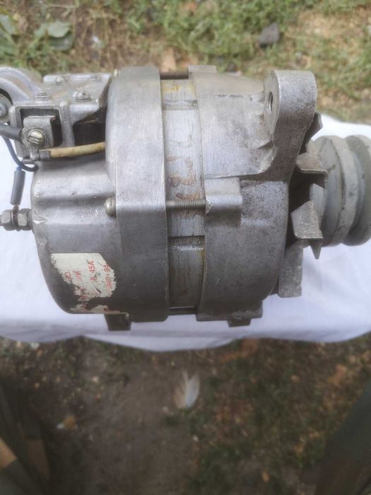 Продам генератори.