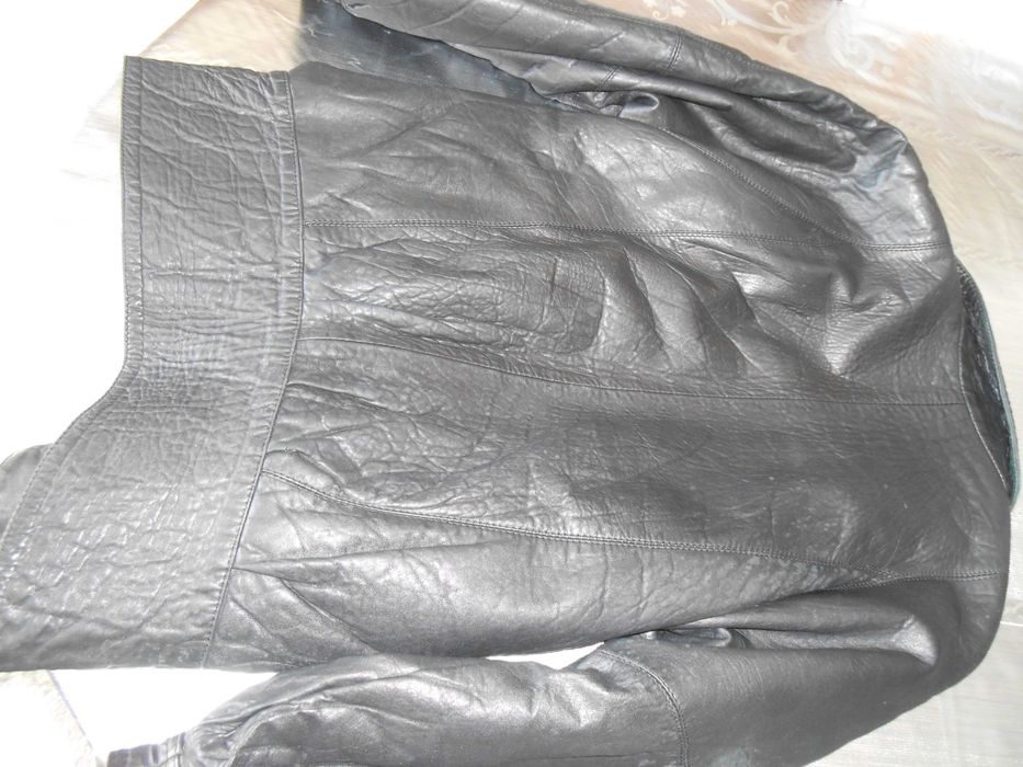 Casaco de senhora em pele genuína