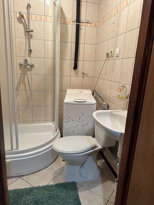 Dom do wynajęcia – Targówek, ul. Jeleniogórska 1