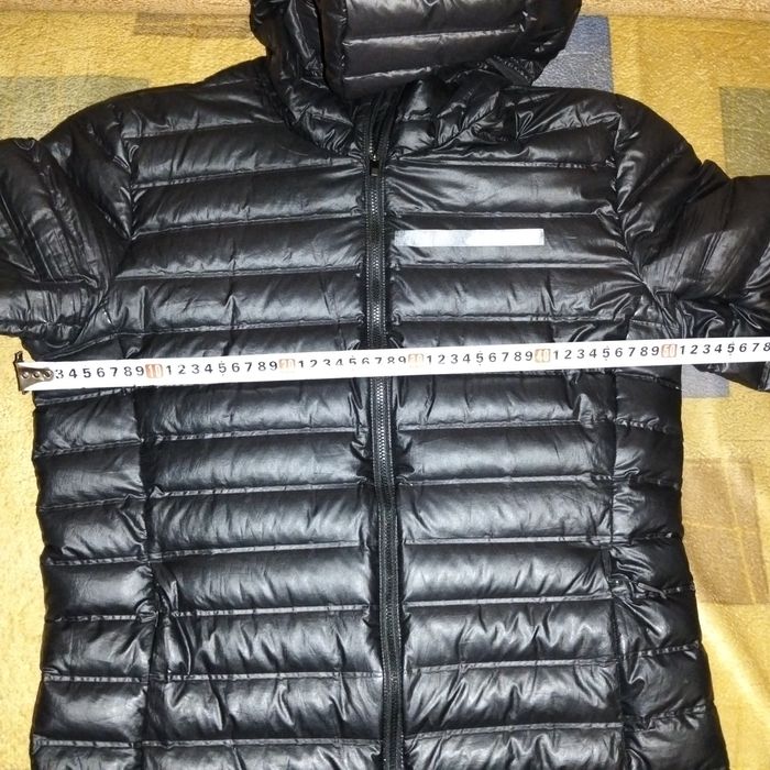 Жіноча куртка  мікро пуховик Adidas terex розмір L