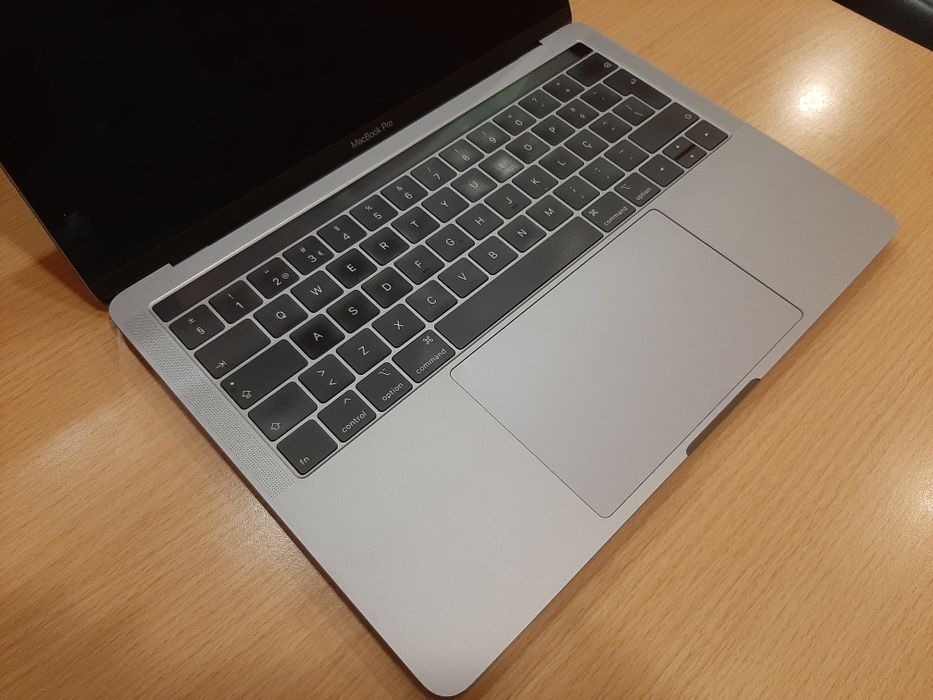 MacBook Pro 13" M1 (A2338) Parts64738966377985123