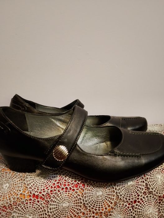 Buty damskie rozmiar 40 skórzane