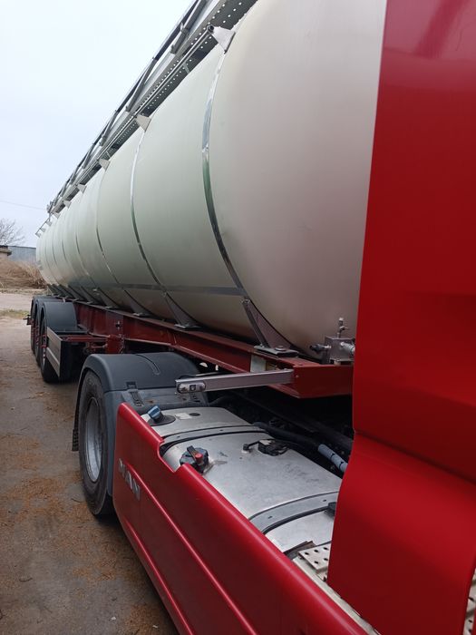 Продам бочку автоцистерну тара 5650кг.