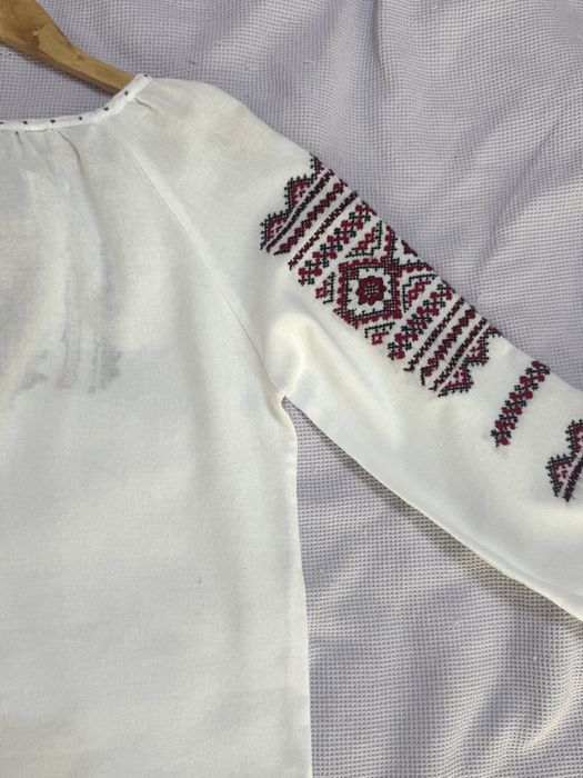 Жіноча/підліткова вишиванка