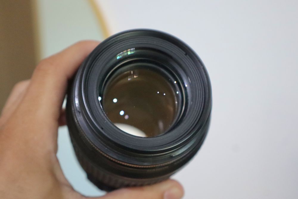 Canon EF 100mm F/2.8 USM