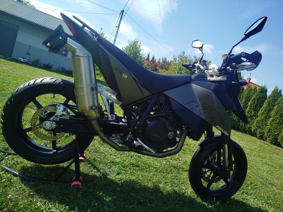 KTM 690 SM PRESTIGE supermoto