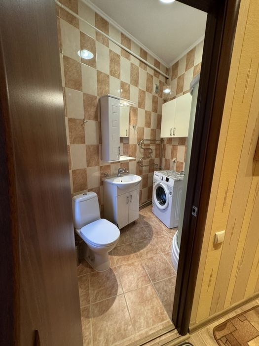 Аренда 2к.к район Варваровского моста!