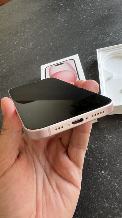 Iphone 15 Rosa Como Novo