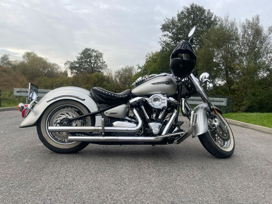 Yamaha Road Star XV 1600 silver limited edition