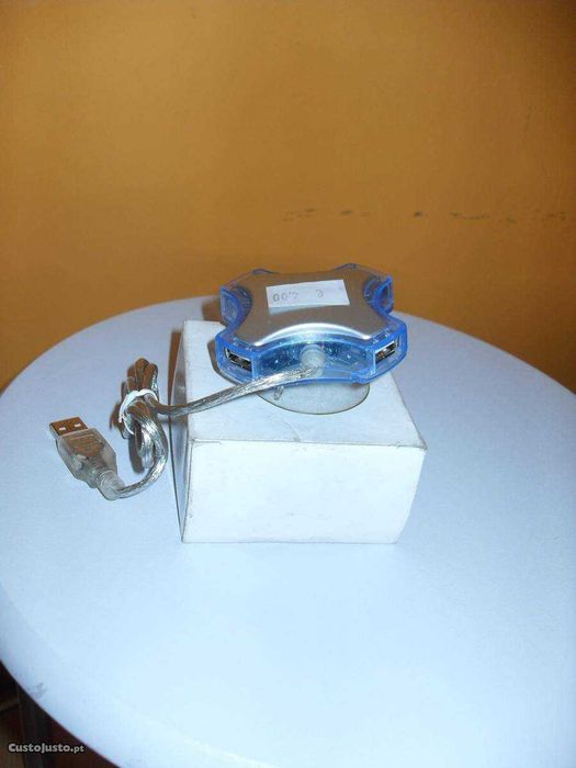 HUB com 4 Portas USB - Novo