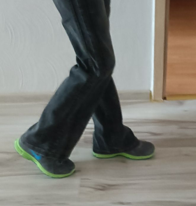 Nike - Revolution 2 buty sportowe unisex rozmiar 37,5