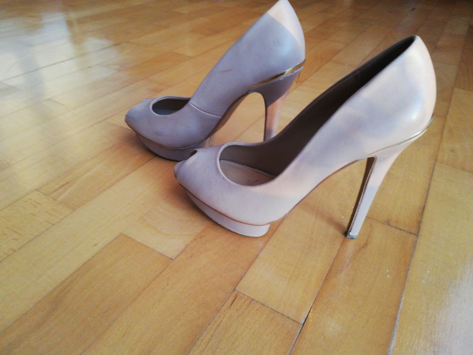 Buty straduvarius beż 38