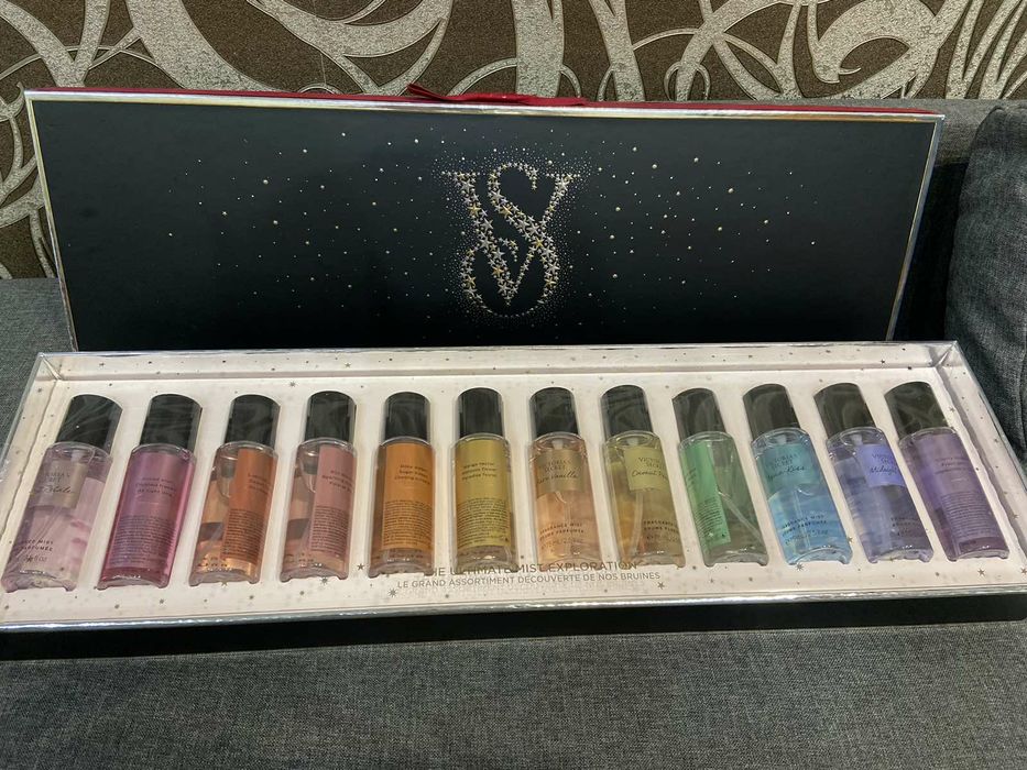 Подарунковий набір Вікторія сікрет 12 в 1. Парфумований спреї Victoria