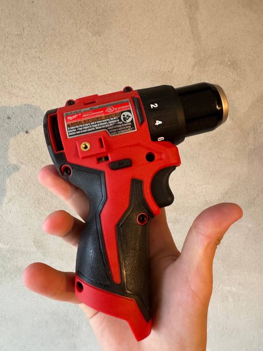 Milwaukee 2401 - 20 M12 Дрель Дриль Шуруповерт