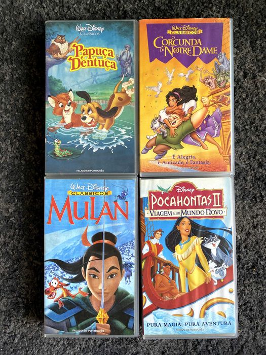 LOTE de 45 Cassetes de Video VHS - Clássicos da Disney e Outros