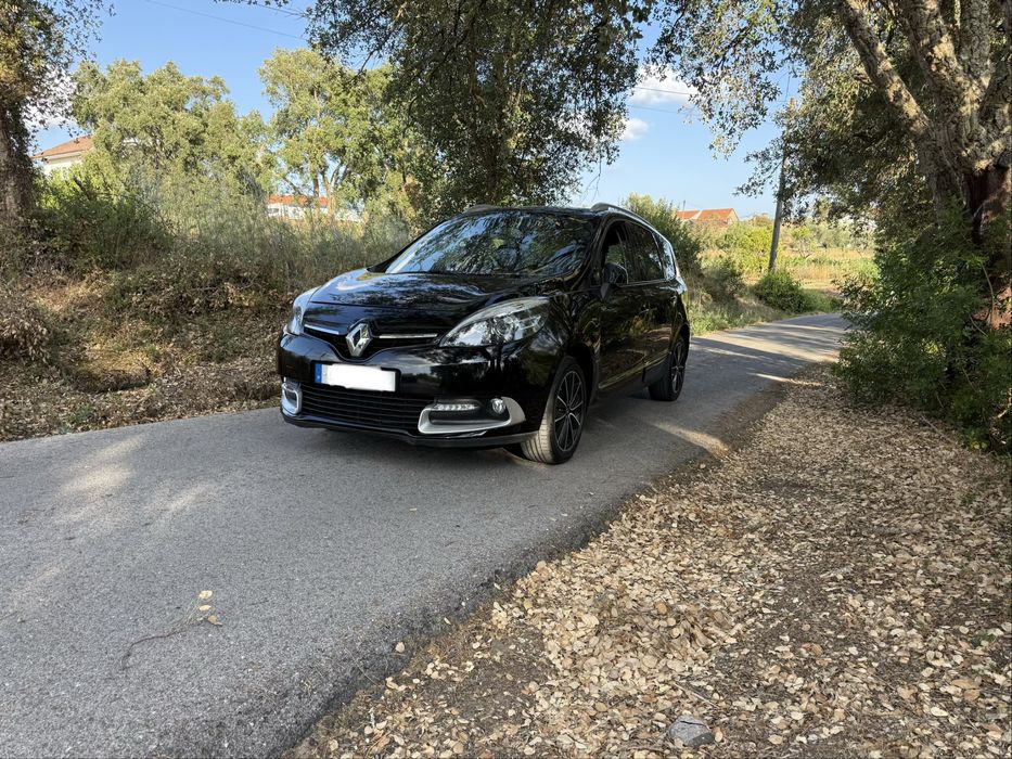 Renault Grand Scénic 1.5 dCi Bose Edition (7 Lugares)