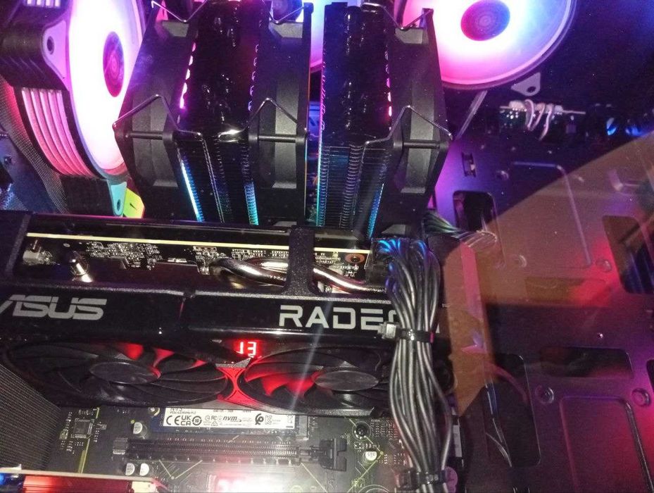 Все для гітаристів. Педалі, патчі, кабелі , кришечки, струни, EQ