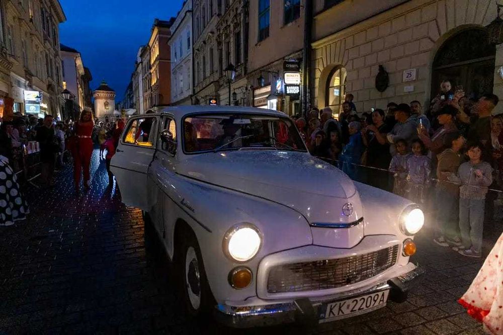 Warszawa     204
