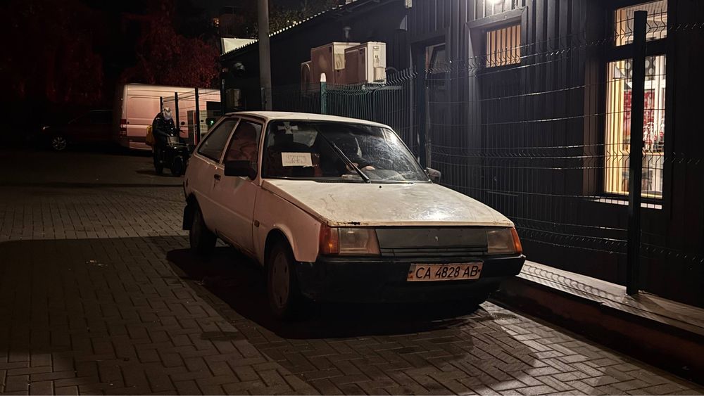 ЗАЗ 1102 Таврія