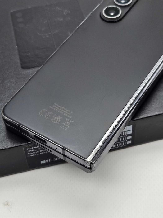 Смартфон Samsung Fold 5 12/1TB, з коробкою
