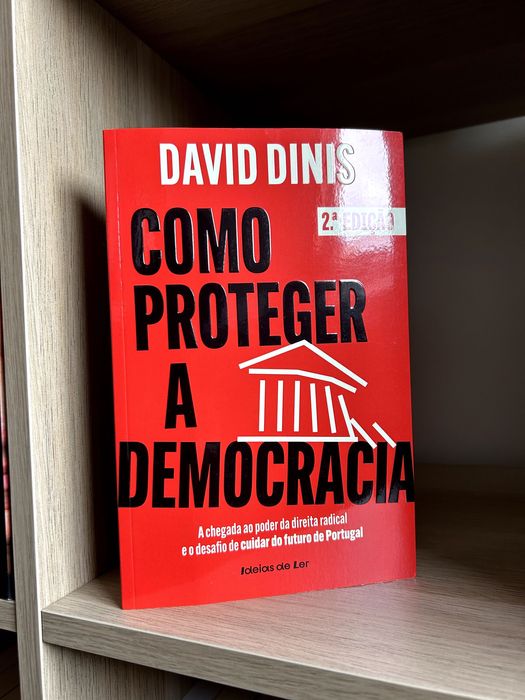 Como proteger a Democracia de David Dinis