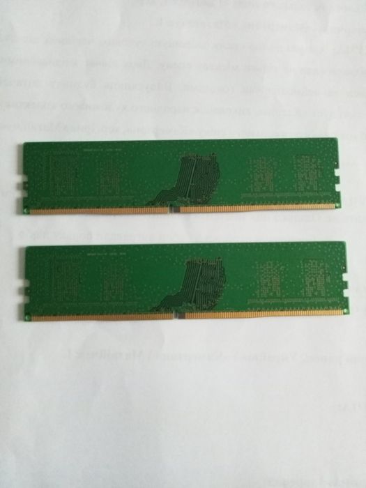 Нова оперативна пам'ять Samsung 2 шт. по 4gb DDR4 2400 mgz.
