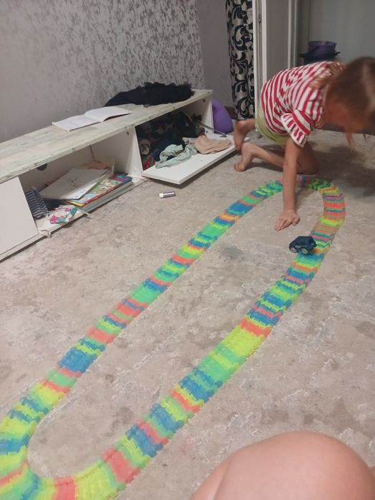 Продам конструктор гоночний трек