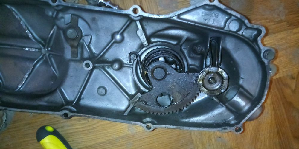 Продам кришку заводну на сузукі зз інчап спорт