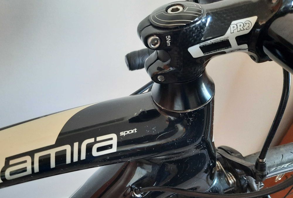 Specialized Amira Sport Carbon rama 49. Dla kobiety lub dziecka.