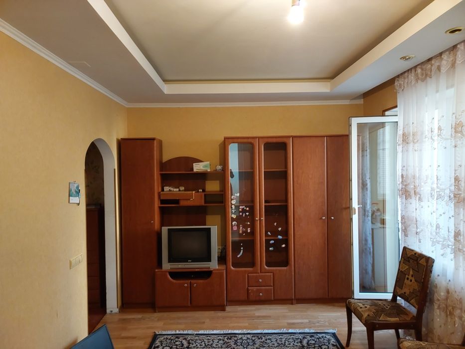 Здам кімнату у двох кімнатній квартирі