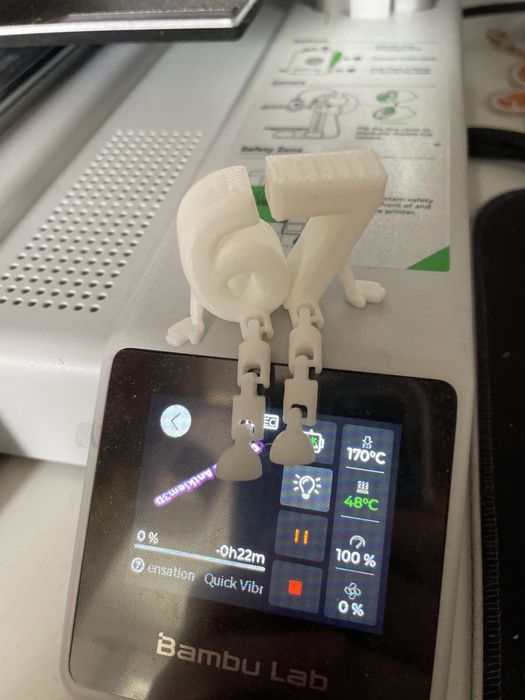 Figurka 67 z drukarki 3D