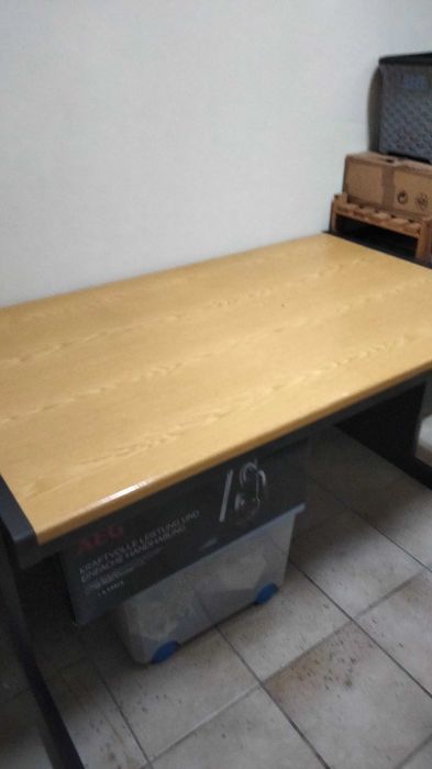 Secretárias/Mesas escritório