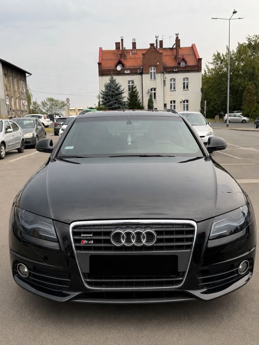 Audi a4 b8 S 4   250 km quatrro  Pełny S-line Panorma Skóra FULLL
