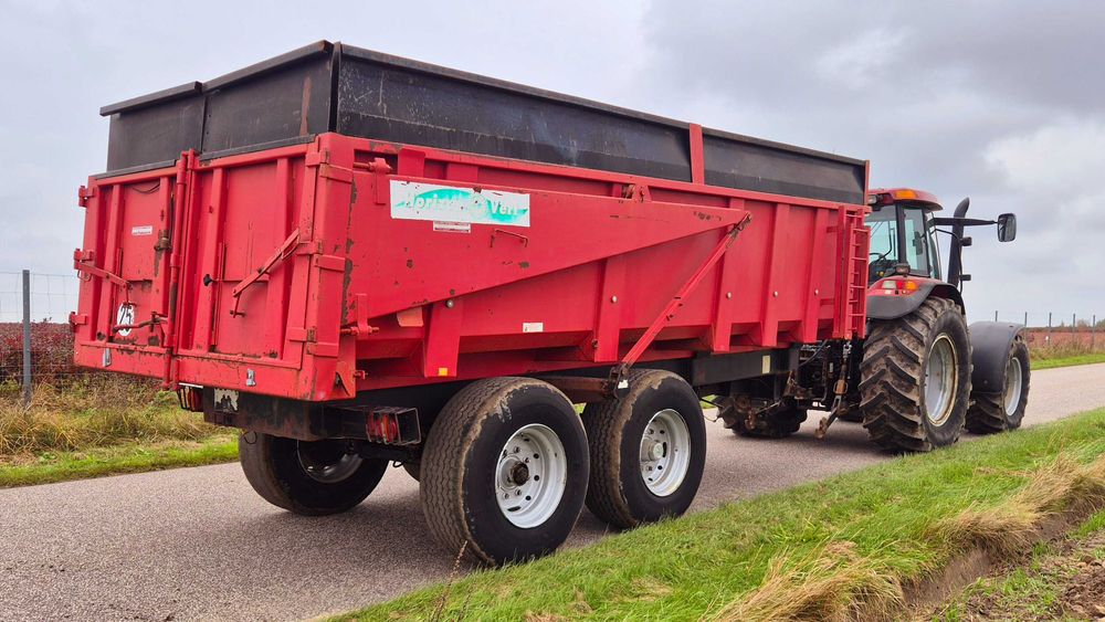 Przyczepa skorupowa wywrotka rolnicza tandem skorupa