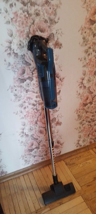 Пподам вертикальный пылесос