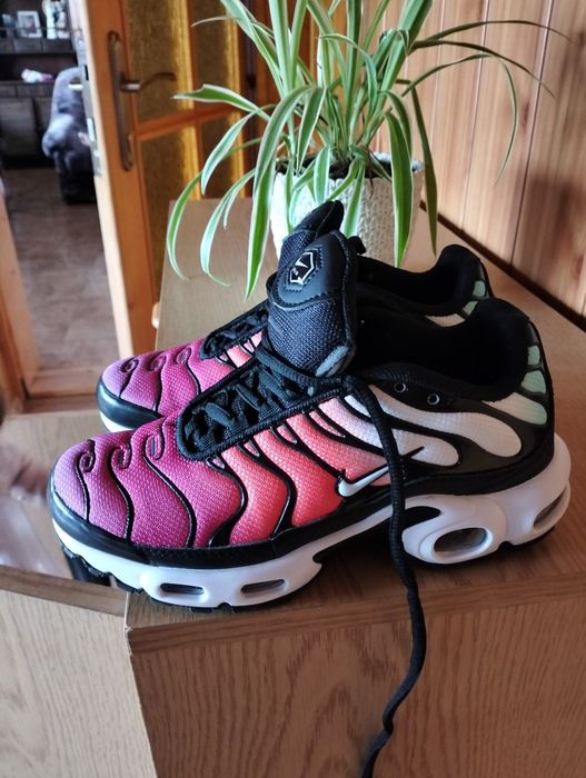 Adidasy damskie.