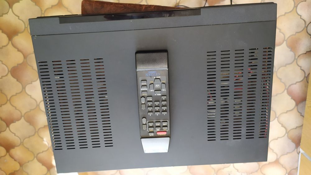 Стере спутниковый ресивер CITIZEN CBM9500.