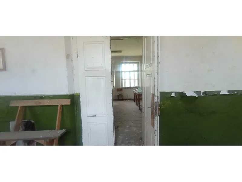 ПРОДАЖ - Нежитлове приміщення, площею 161,5 кв.м. с. Крижі
