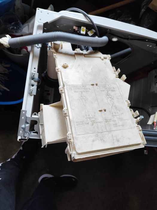 Acessórios Máquina de Lavar Roupa AEG L73280VFL