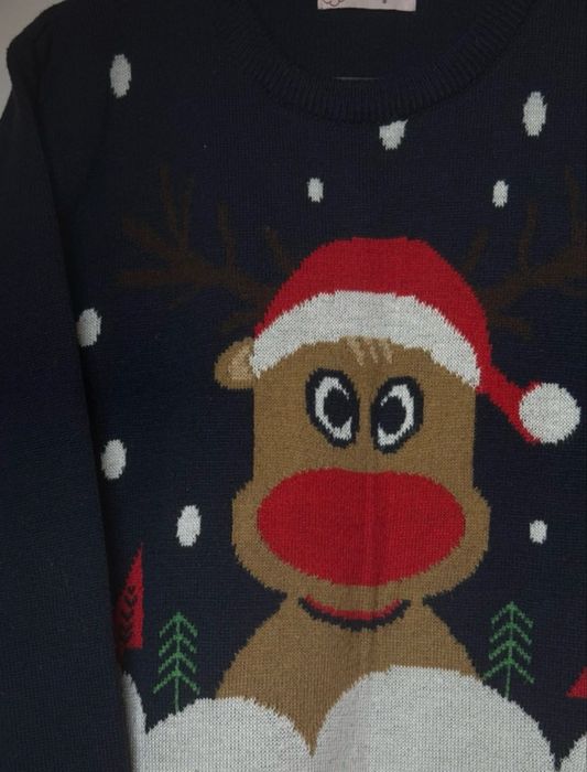 Granatowy sweter świąteczny S