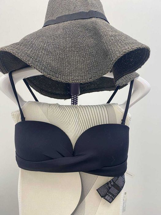 Reserved ,купальний ліф-балконет  , 75 В