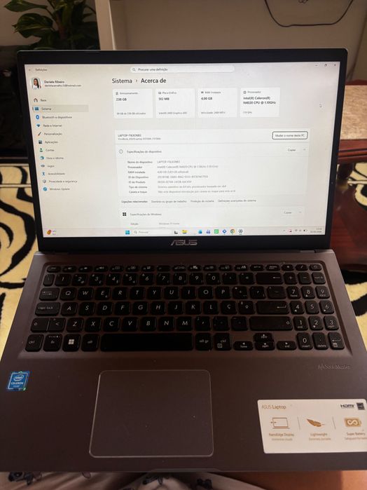 **Portátil ASUS VivoBook – Windows 11 – 238 GB – Ideal para Estudo e Trabalho**