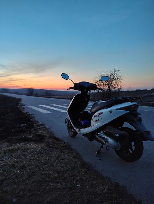Мопед Honda dio 68