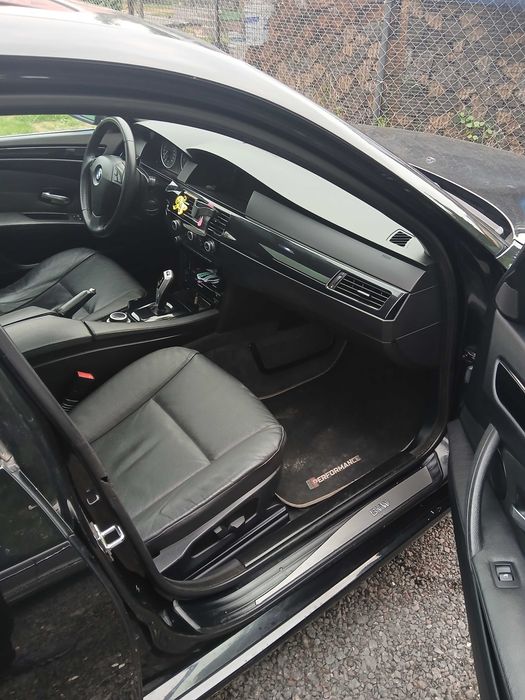 Samochód bmw e60