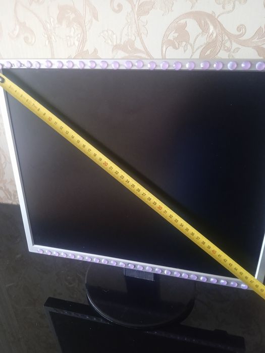 Монітор для комп'ютера