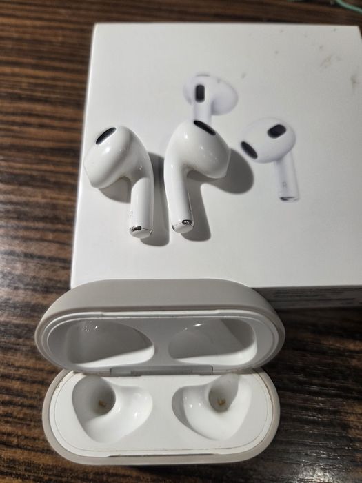 Навушники Apple AirPods 3