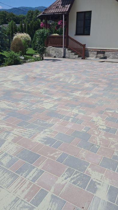 Укладання бруківки