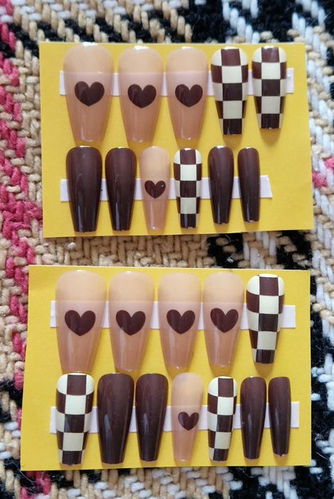 Unhas Postiças Press-On lisas ou estampadas pré-pintadas